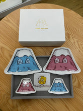 Kaws Holiday 日本富士山陶瓷盘(4件套)